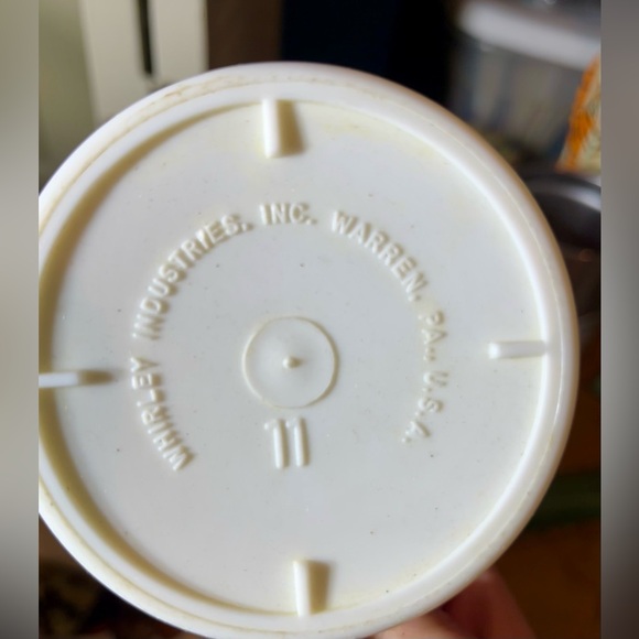 7 Disney collector character cups - Mickey Mouse / Beauty & The Beast - Picture 9 of 11